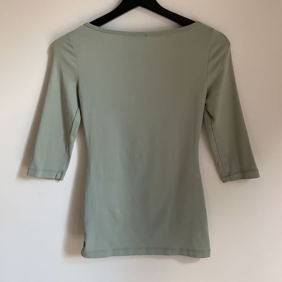 🌈 5/$25 Kookai green long sleeve-great for layering under sweater vests etc - Picture 2 of 4